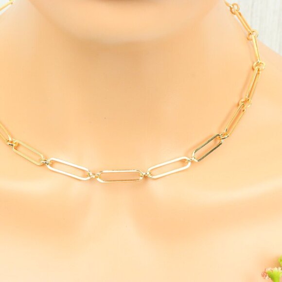 "Minimalist & Elegant Necklace Chain – Perfect for Women & Girls | UNVRC1573 - Picture 10 of 10